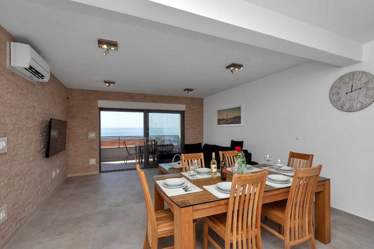 Luxury Apartment Macola Free Beach Parking Макарська Екстер'єр фото