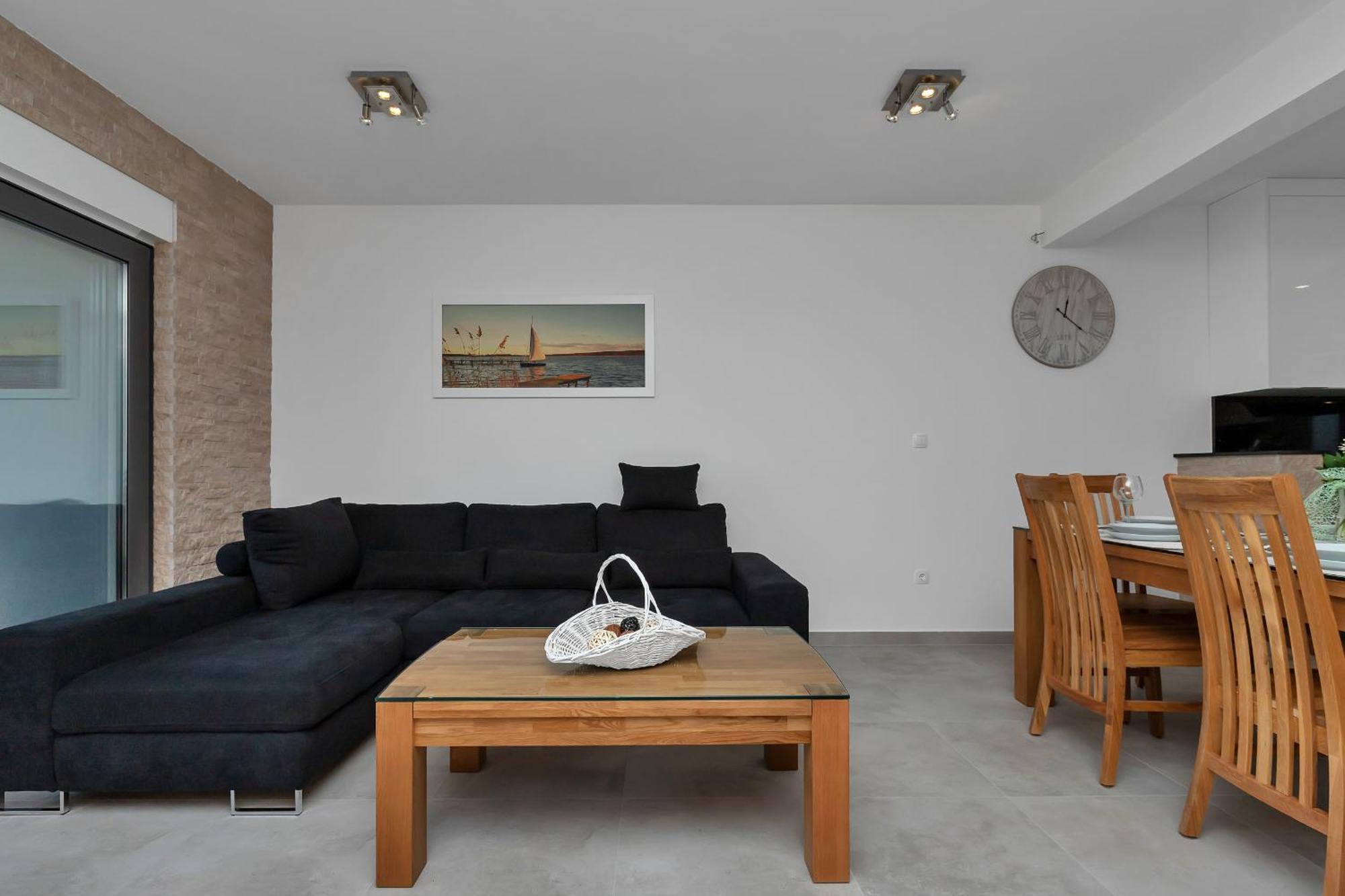 Luxury Apartment Macola Free Beach Parking Макарська Екстер'єр фото