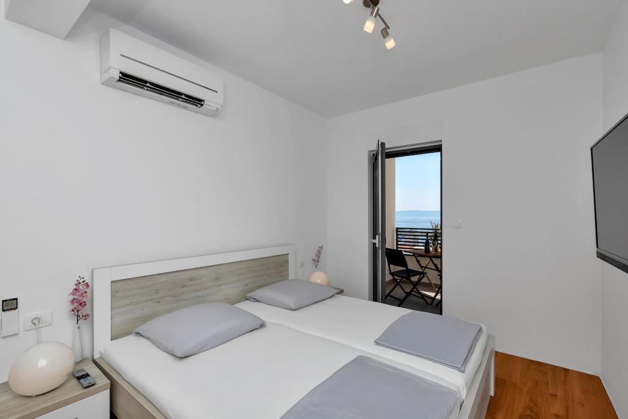 Luxury Apartment Macola Free Beach Parking Макарська Екстер'єр фото